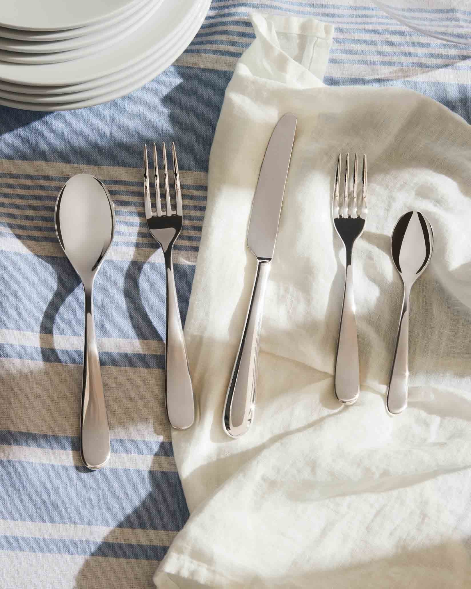 Bestekset, 4 stuks,-Bistrot Pearly, Aubergine - Sabre Paris - Koop online | The Kitchen Lab Bestekset, 4 stuks,-Bistrot Pearly, Aubergine - Sabre Paris - Koop online | The Kitchen Lab