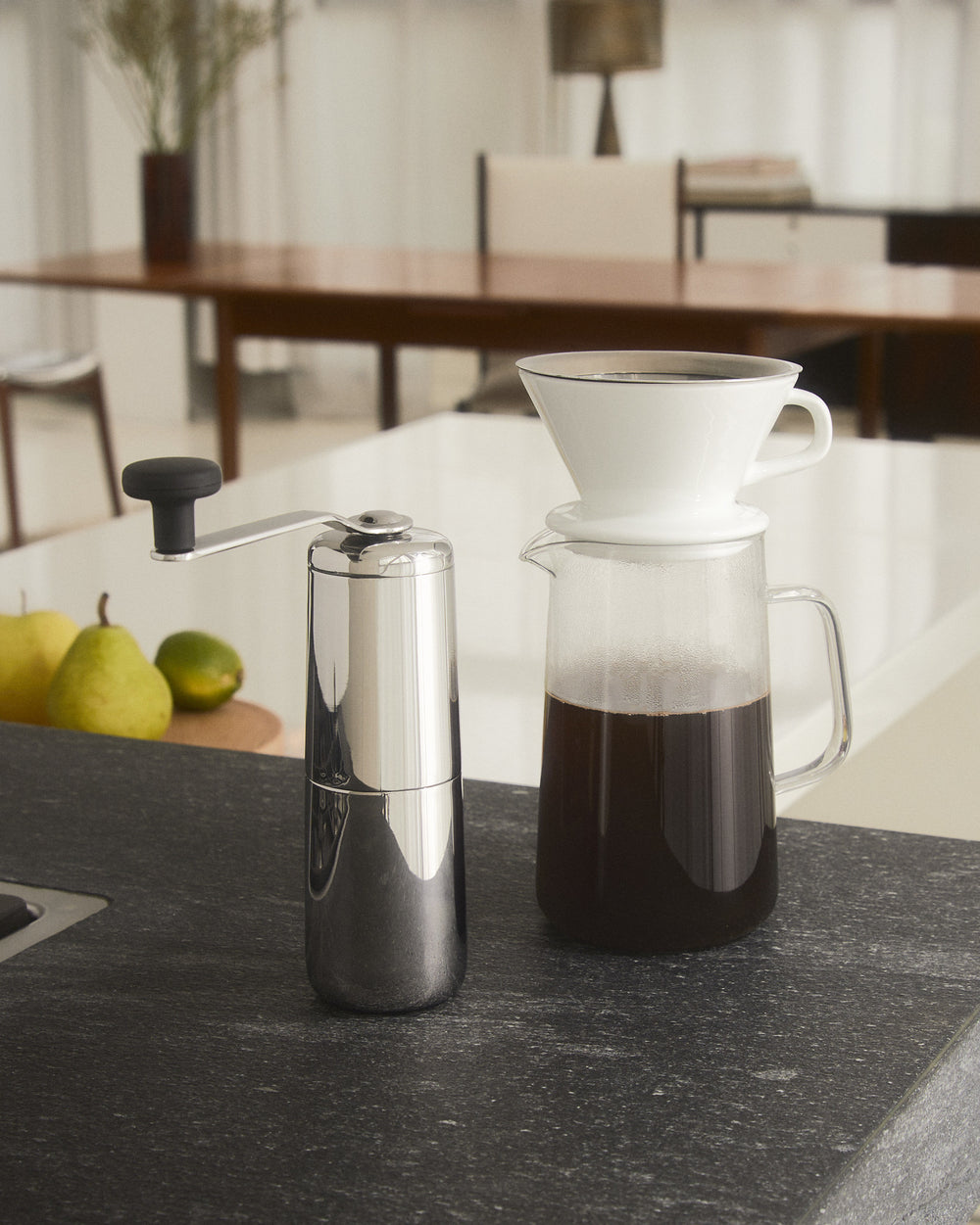 Premium slow coffee set with polished stainless steel grinder and glass carafe - gift for coffee lovers