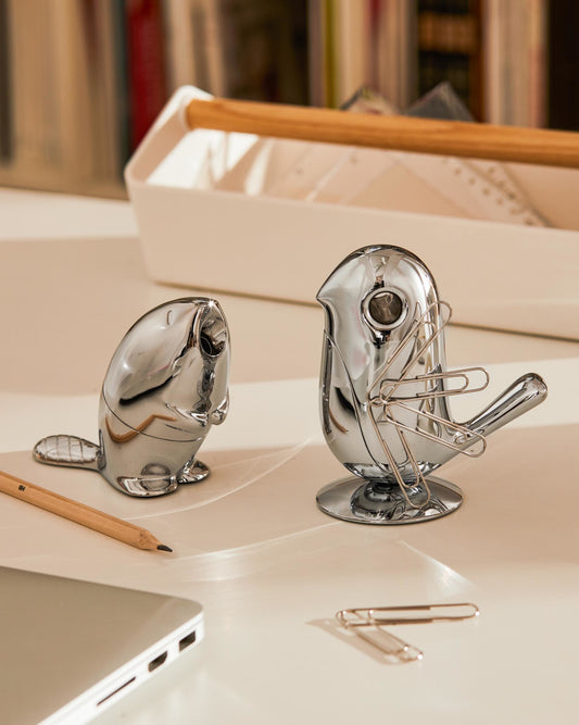 The ultimate executive gift, a personalisable magnetic paperclip holder. A statement-yet-functional desk ornament, chrome-finished and shaped as a bird. Designer desk tidy with personalised name.