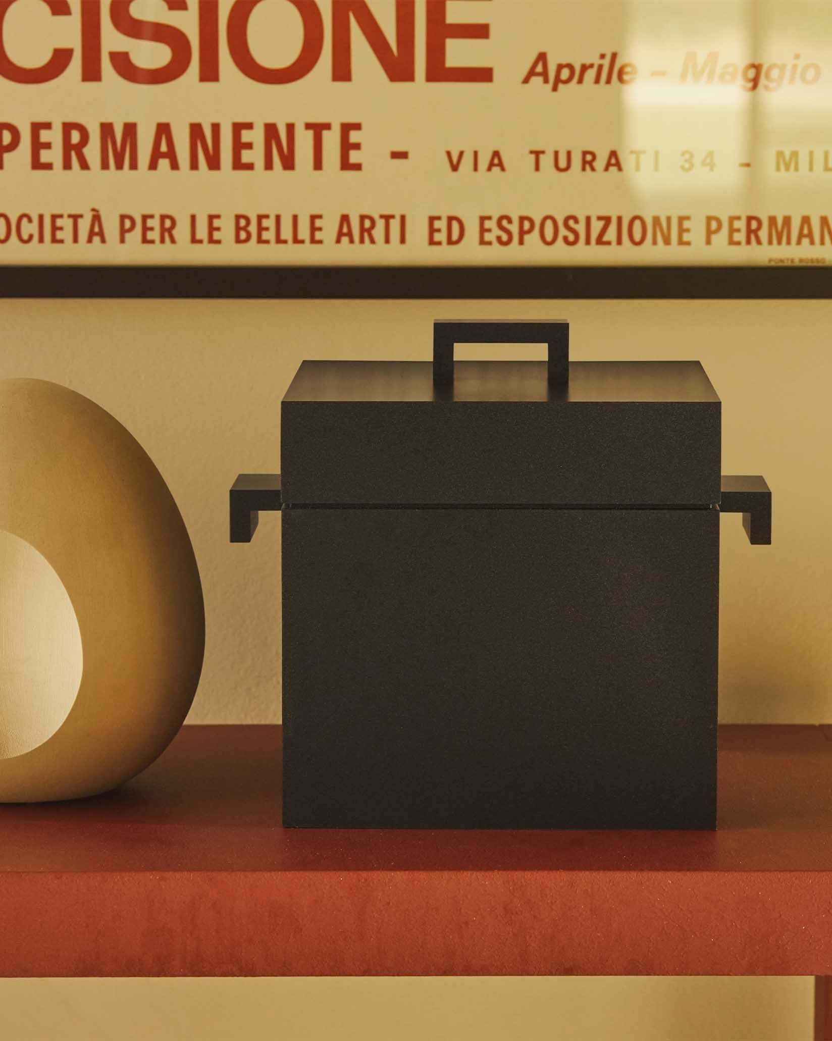 La Cubica Cubic Cocotte Designed By Aldo Rossi | Alessi
