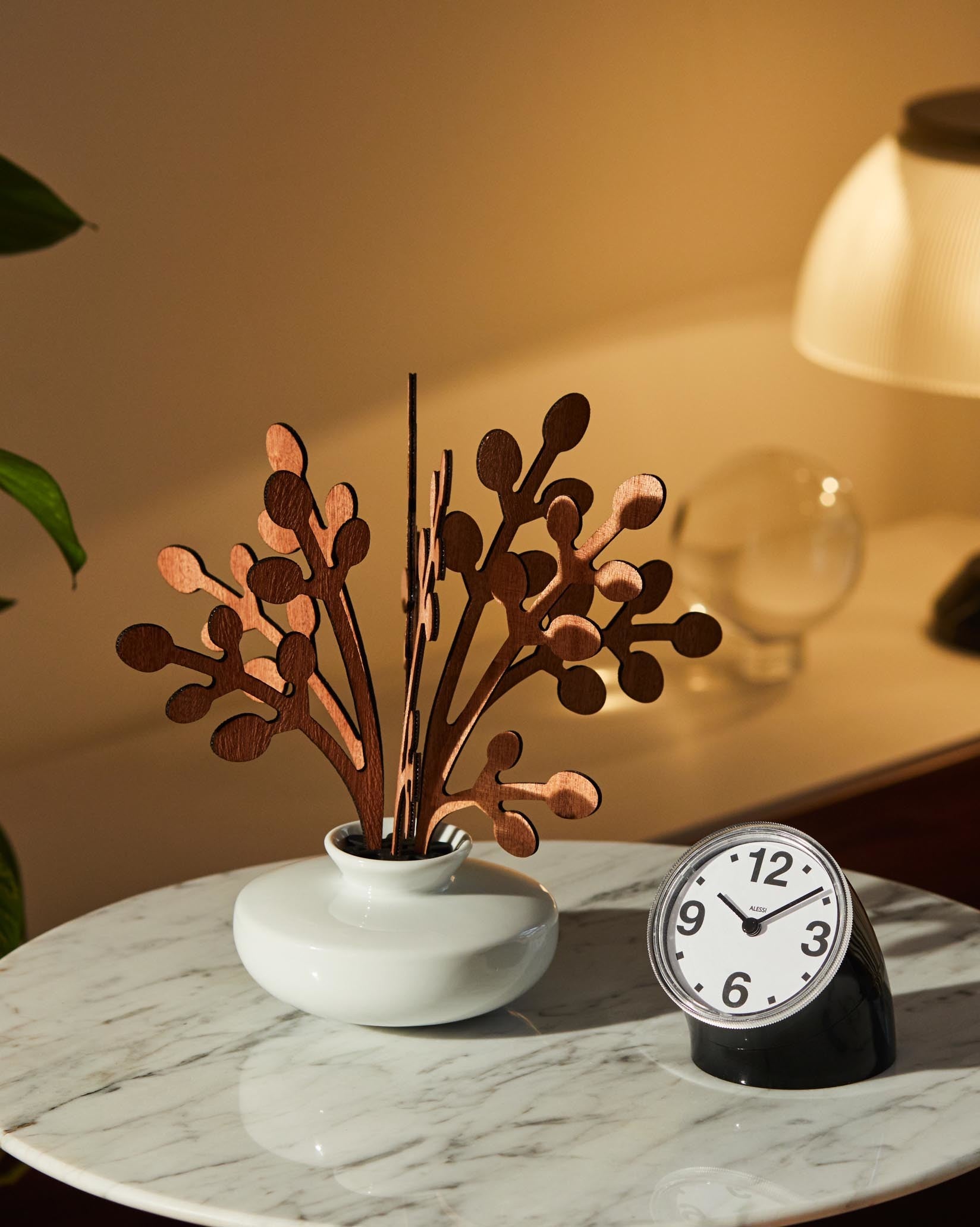 The Five Seasons: Fragrance diffuser leaves Brrr | Alessi