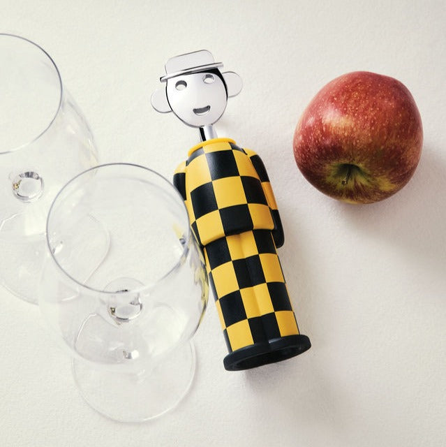 Juicy Salif Citrus-Squeezer Designed By Philippe Starck | Alessi