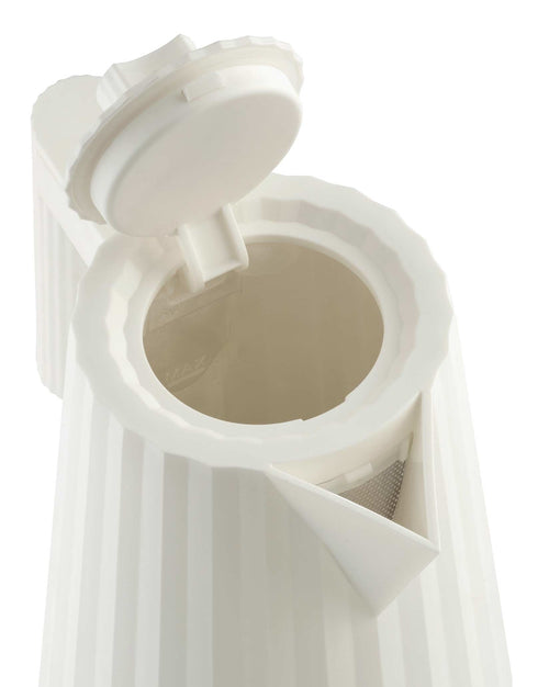 Plissé white Electric kettle. British plug Alessi
