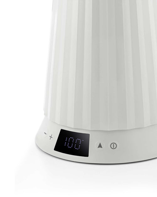 Plissé white Electric kettle. British plug Alessi