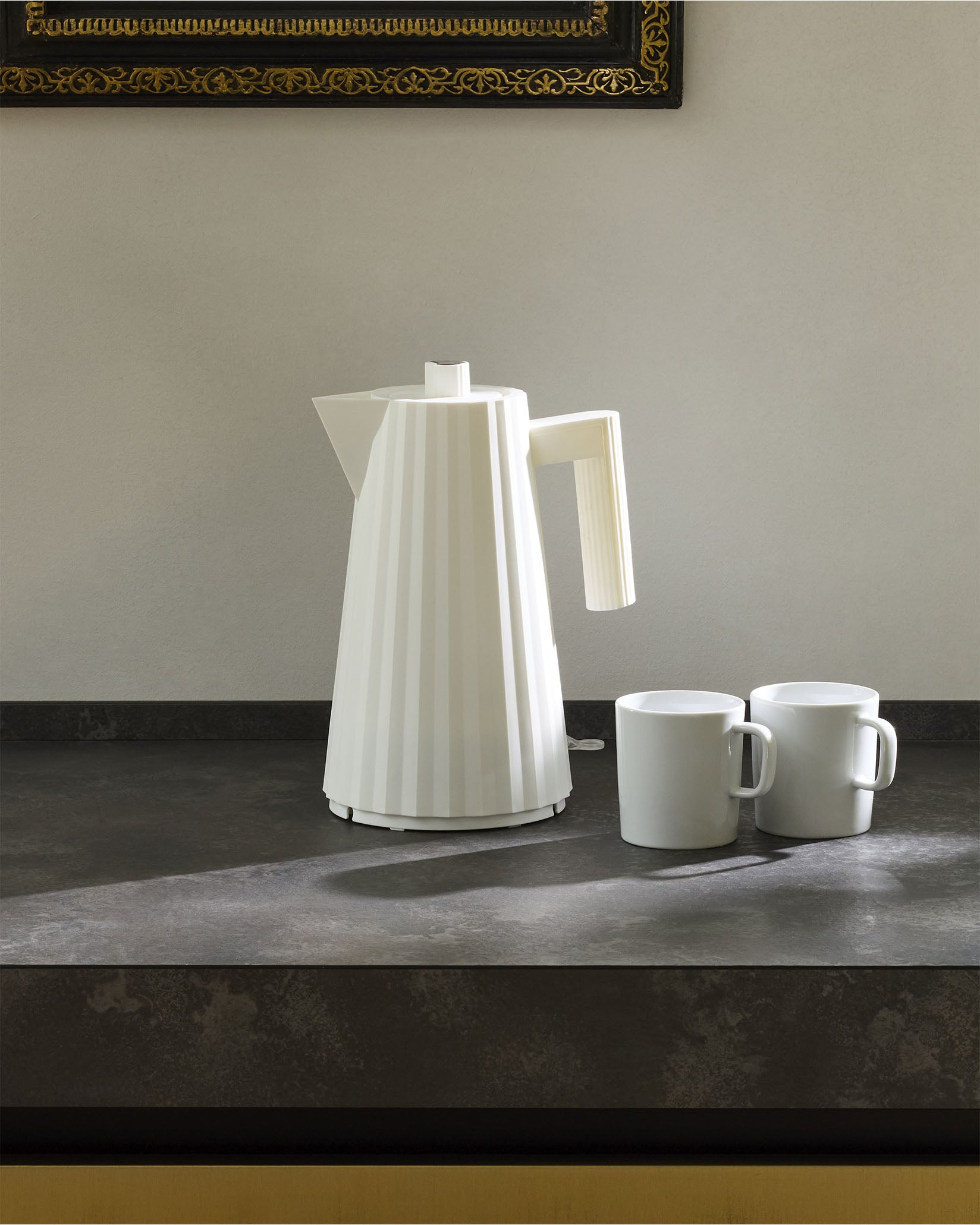 【訳アリ特価】griego-alessi5C【汚れアリ】 Plissé Electric Kettle by Alessi – ARIA