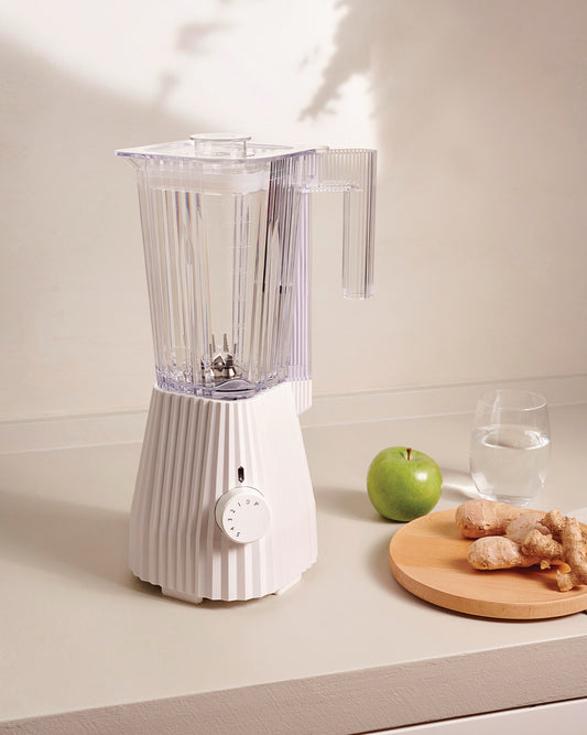 Plissé countertop blender/mixer designed by Michele De Lucchi for Alessi. Distinctive pleated thermoplastic design that has made the Plissé kitchenware collection so popular. Slimline hourglass profile (pictured in white).