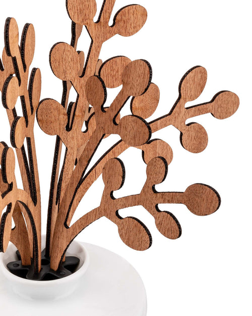 The Five Seasons Default Title Leaf fragrance diffuser. Brrr Alessi